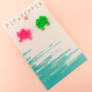 Space Invader Studs (Pink/Green)